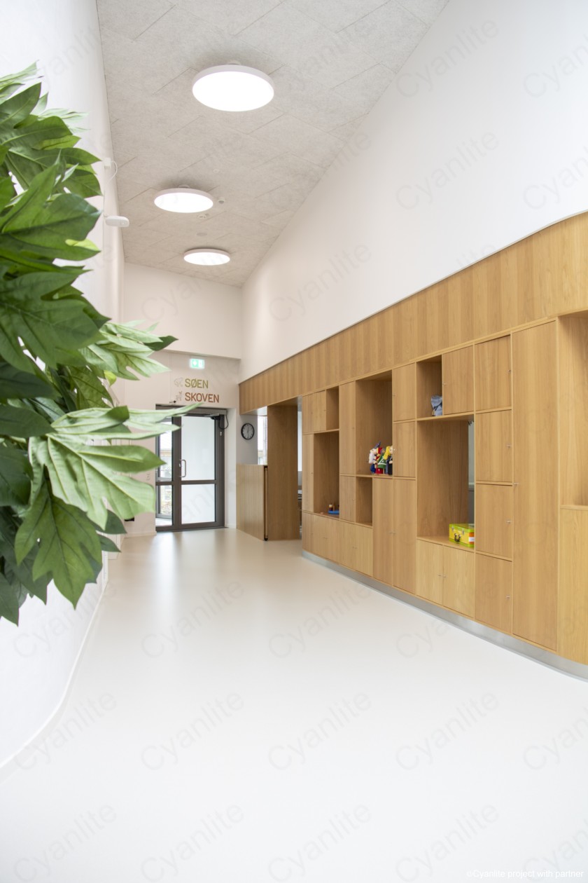 Cyanlite round circle panel light project in hospital